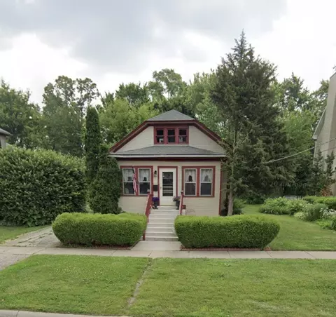 269 N Benton St, Palatine, IL 60067