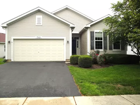 710 S Mecosta Ln, Romeoville, IL 60446
