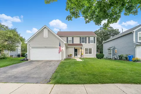525 Arlington Ln, South Elgin, IL 60177