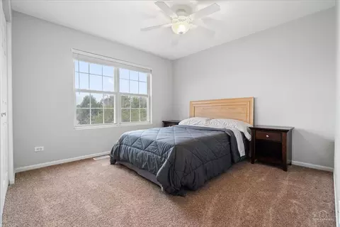 Bedroom - 771 Red Barn Ln, Elgin, IL 60124 photo 3 of 3