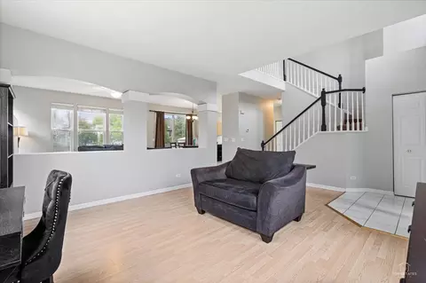 Living - 771 Red Barn Ln, Elgin, IL 60124 photo 2 of 3