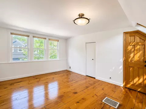 Other - 1013 Simpson St, Evanston, IL 60201 photo 4 of 9