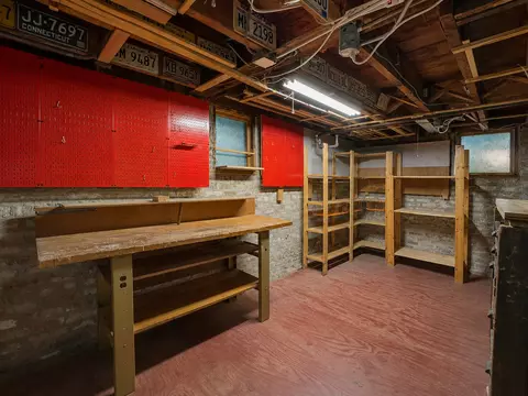 Other - 1013 Simpson St, Evanston, IL 60201 photo 8 of 9
