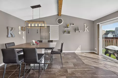 Dining - 1002 Chestnut Dr, Pingree Grove, IL 60140 photo 1 of 2