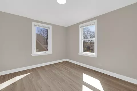 Bedroom - 1516 Speechley Blvd, Berkeley, IL 60163 photo 2 of 6