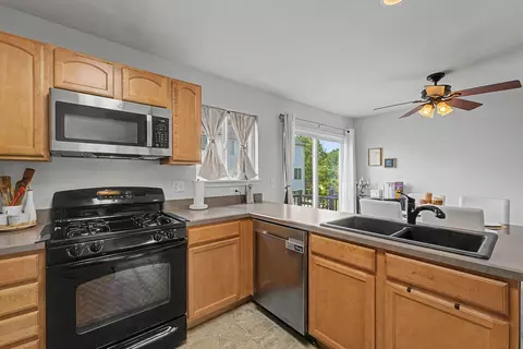 Kitchen - 24475 John Adams Dr, Plainfield, IL 60544 photo 2 of 2