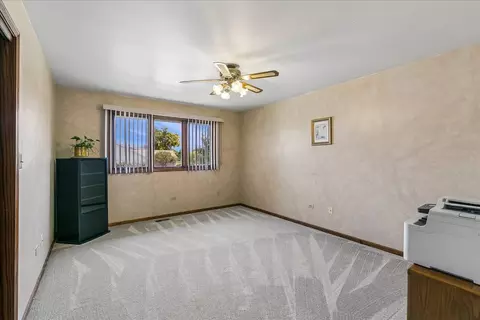 Other - 9860 Cambridge Dr, Mokena, IL 60448 photo 3 of 7