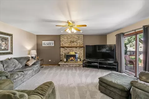 Living - 9860 Cambridge Dr, Mokena, IL 60448 photo 1 of 5