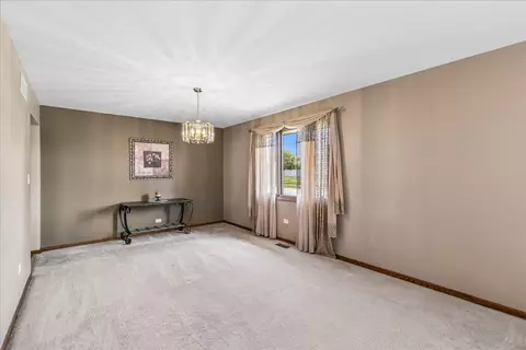 Other - 9860 Cambridge Dr, Mokena, IL 60448 photo 2 of 7