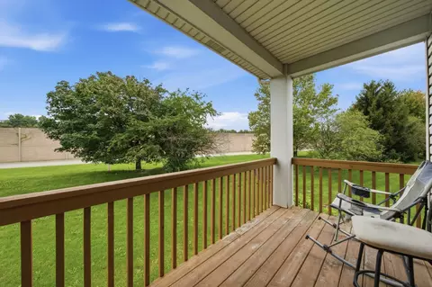 Exterior - 16737 Hazelwood Dr, Plainfield, IL 60586 photo 4 of 4