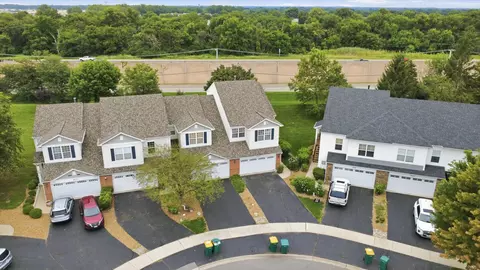 View/Area - 16737 Hazelwood Dr, Plainfield, IL 60586 photo 4 of 5