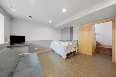 Bedroom - 16737 Hazelwood Dr, Plainfield, IL 60586 photo 6 of 6