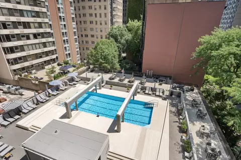 Exterior - 200 E Delaware Pl #7D, Chicago, IL 60611 photo 4 of 5