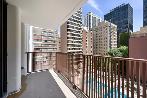 Exterior - 200 E Delaware Pl #7D, Chicago, IL 60611 photo 3 of 5