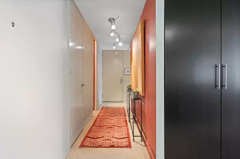 Entry Way - 200 E Delaware Pl #7D, Chicago, IL 60611 photo 2 of 5