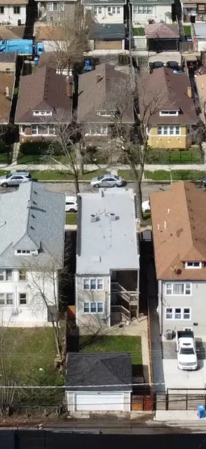 View/Area - 6951 S Artesian Ave, Chicago, IL 60629 photo 8 of 11