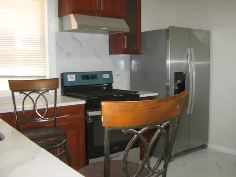Kitchen - 1237 N Harding Ave, Chicago, IL 60651 photo 3 of 4