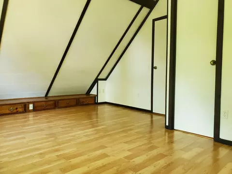 Bedroom - 2920 Regner Rd, Mchenry, IL 60051 photo 1 of 1