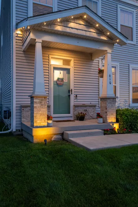 Exterior - 610 17th Ave, Silvis, IL 61282 photo 12 of 12