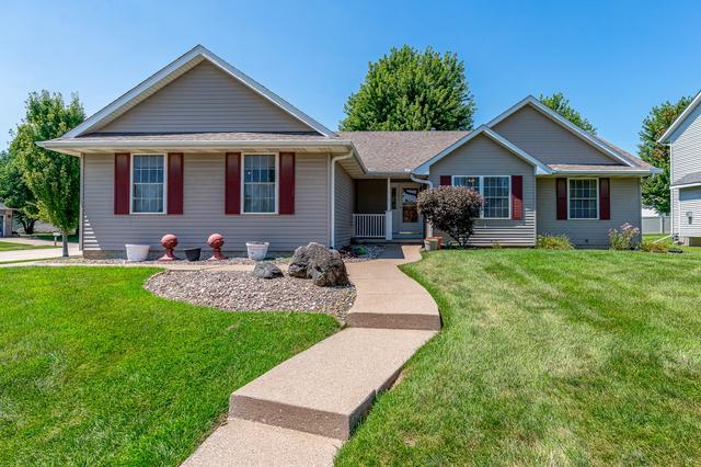 5802 Heather Ave, Davenport, IA 52807