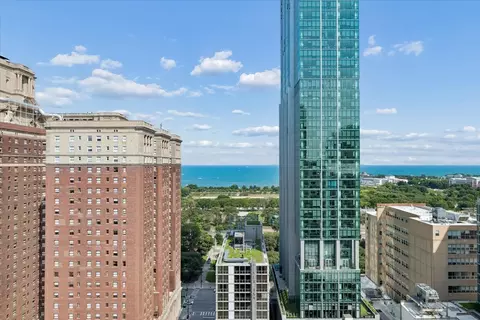 View/Area - 41 E 8th St #2301, Chicago, IL 60605 photo 1 of 1