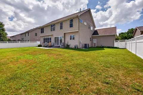Exterior - 1718 Pfitzer Rd, Normal, IL 61761 photo 4 of 10