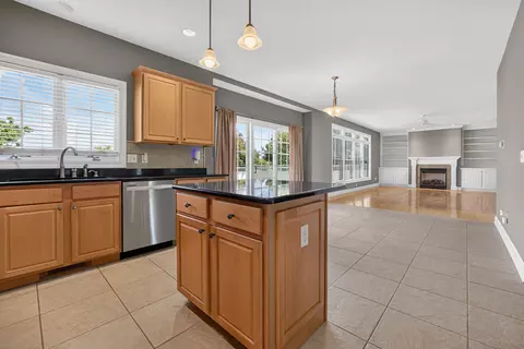 Kitchen - 1718 Pfitzer Rd, Normal, IL 61761 photo 4 of 4