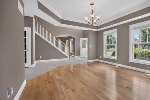 Living - 1718 Pfitzer Rd, Normal, IL 61761 photo 3 of 15