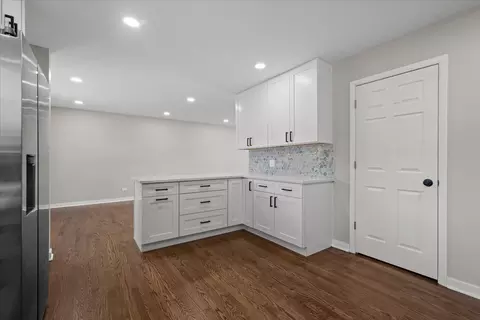 Kitchen - Undisclosed, Des Plaines, IL 60016 photo 3 of 3