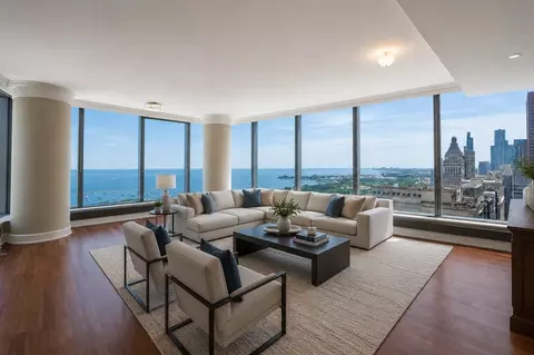 Living - 60 E Monroe St #3002, Chicago, IL 60603 photo 1 of 5