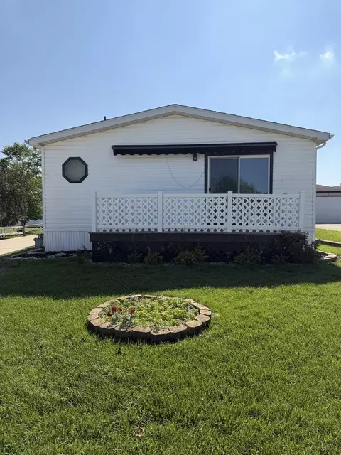22943 S Big Run Dr, Frankfort, IL 60423