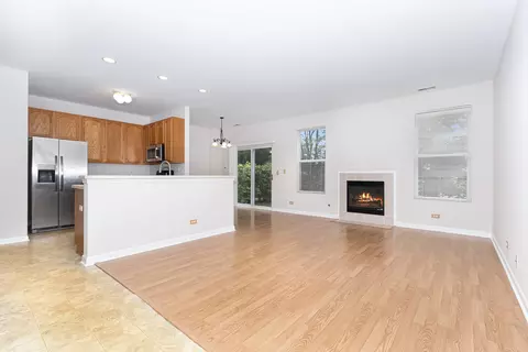 Living - 4036 Boulder Ct, Aurora, IL 60504 photo 1 of 4