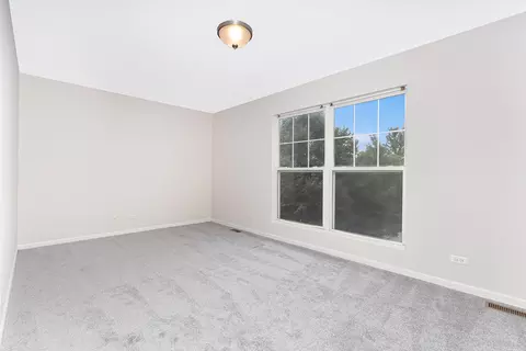 Bedroom - 4036 Boulder Ct, Aurora, IL 60504 photo 1 of 7