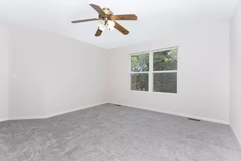 Bedroom - 4036 Boulder Ct, Aurora, IL 60504 photo 6 of 7