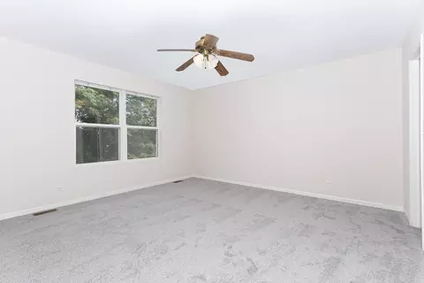 Bedroom - 4036 Boulder Ct, Aurora, IL 60504 photo 5 of 7