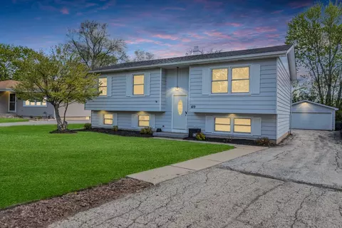 Other - 419 Deerpath Dr, Lindenhurst, IL 60046 photo 2 of 7