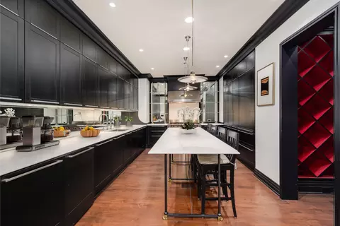 Kitchen - 159 E Walton Pl #7D, Chicago, IL 60611 photo 1 of 4