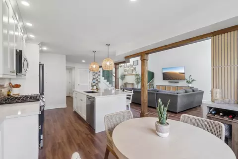 Other - 4804 Turnberry Dr, Hoffman Estates, IL 60010 photo 5 of 5