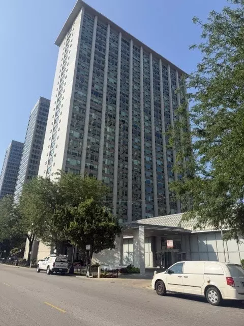 3600 N Lake Shore Dr #2803, Chicago, IL 60613