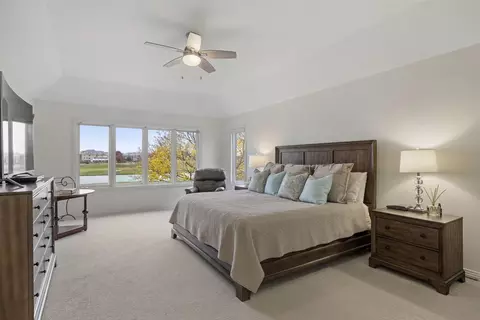 Bedroom - 1319 Cranbrook Cir, Aurora, IL 60502 photo 1 of 4