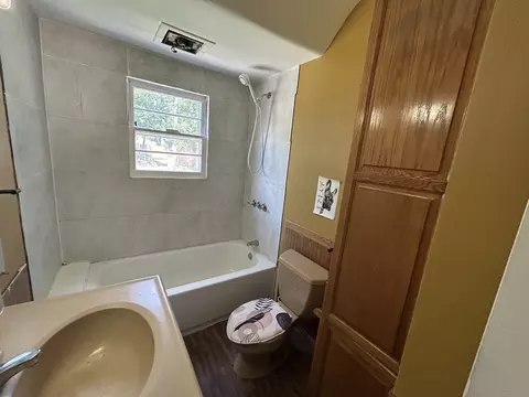 Bath - 165 W 34th St, Steger, IL 60475 photo 2 of 3