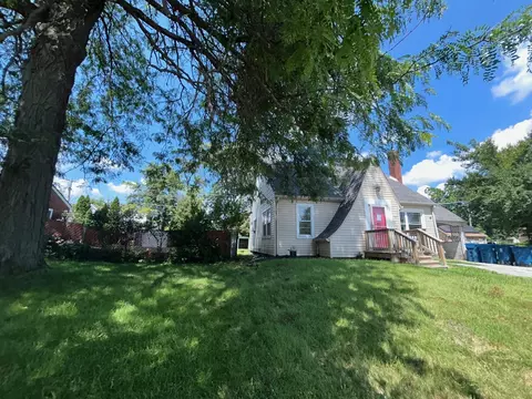 Exterior - 165 W 34th St, Steger, IL 60475 photo 3 of 4