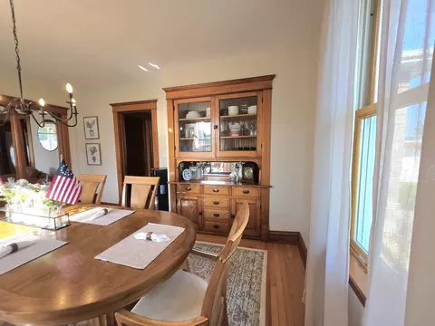 Dining - 617 Penfield St, Beecher, IL 60401 photo 3 of 5