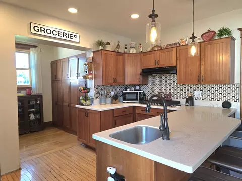 Kitchen - 617 Penfield St, Beecher, IL 60401 photo 1 of 2