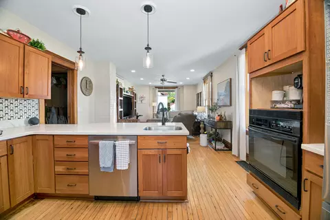 Kitchen - 617 Penfield St, Beecher, IL 60401 photo 3 of 4