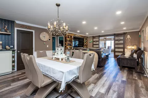Dining - 10 Matts Rd, Fox Lake, IL 60020 photo 1 of 3