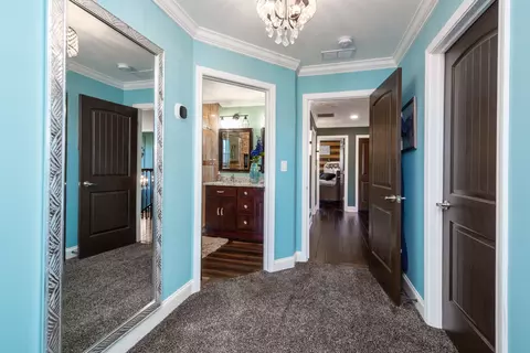 Entry Way - 10 Matts Rd, Fox Lake, IL 60020 photo 3 of 4