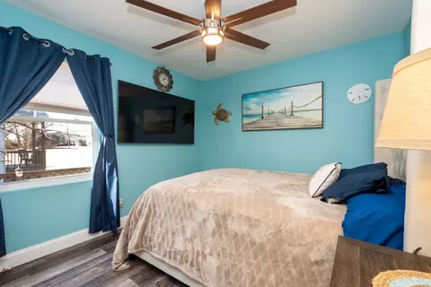 Bedroom - 10 Matts Rd, Fox Lake, IL 60020 photo 1 of 9