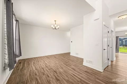 Entry Way - 3553 Doral Dr, Elgin, IL 60124 photo 1 of 2