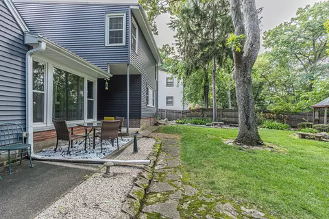 Exterior - 834 Forest Ave, Elgin, IL 60120 photo 3 of 14